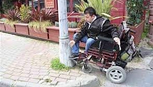 Asıl ENGEL bedende değil ; kafalarda…