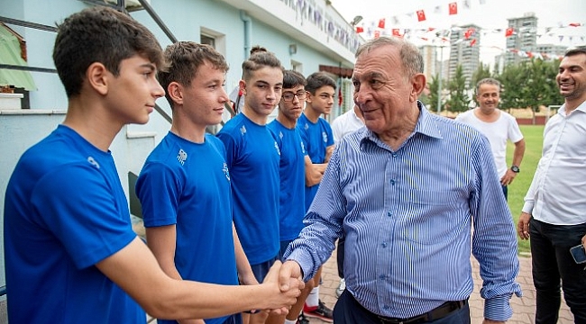 Seyhan Belediyespor'lu beş futbolcu Adana Demirspor'da 