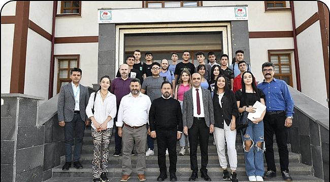 Sarıçam Belediyesi'nden Ücretsiz Üniversiteye Hazırlık Kursları