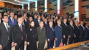 Çukurova Üniversitesi Ata'sını andı