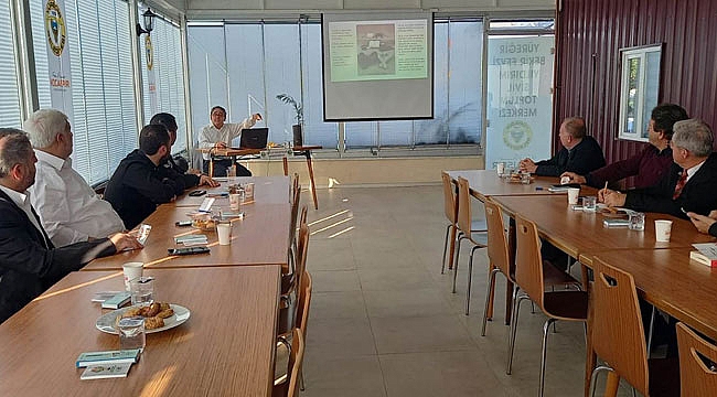 Kemal Uğurluay'dan 'Toprak Günü' Konferansı