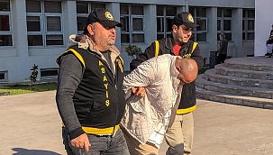 Adana'da medikal firmasından hırsızlık yaptıkları iddiasıyla 3 kişi tutuklandı