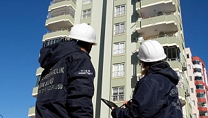 Deprem sonrası hasar tespit çalışması... 10 ilde 132 bin 898 bina incelendi