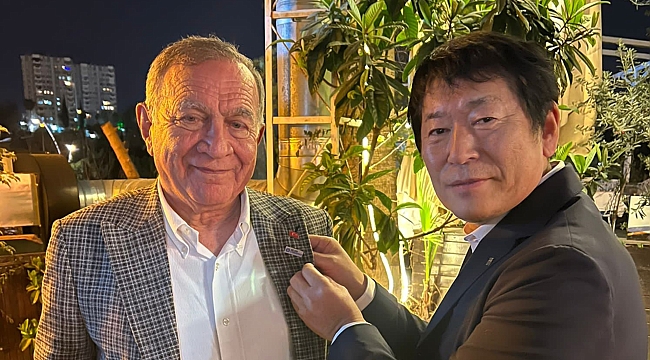 AKAY'A ULUSLARARASI CİMNASTİK ROZETİ 