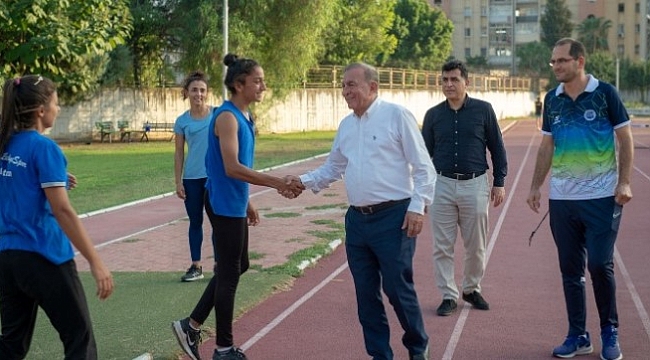 Akay, " Önceliğimiz Başarılı Sporcular Yetiştirmek "