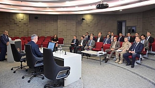 Seçim Güvenliği Toplantısı Vali Elban'ın Başkanlığında Gerçekleştirildi