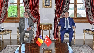 Büyükelçi Tinca'dan Vali Elban'a Ziyaret