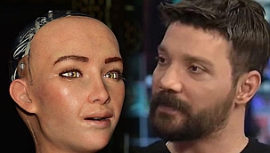 Robot Sophia, Mevzular Açık Mikrofon'a konuk oluyor...