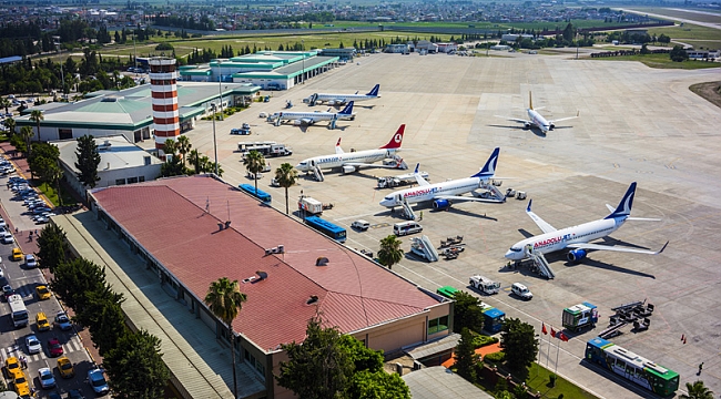 Adana Şakirpaşa Havalimanı, 2023'ün 11 ayında 4.3 milyon yolcuya hizmet verdi