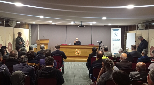 Yazarımız Abdulaziz Tantik Doğu Batı Bilim Sanat Derneğinin organize ettiği konferansta konuştu.
