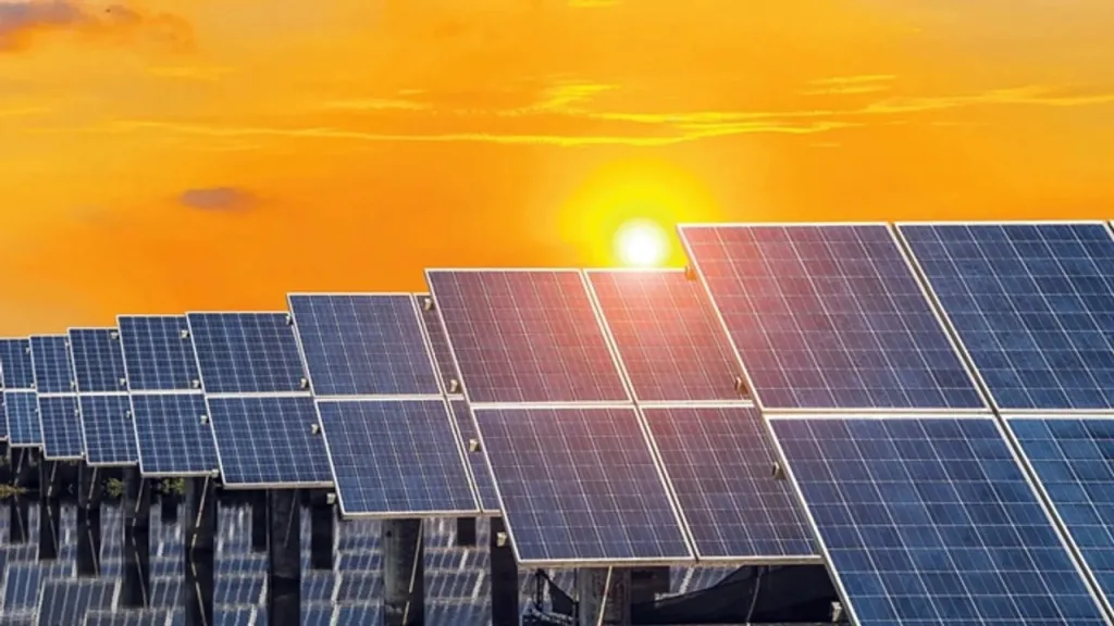 Dünyanın en büyük güneş enerjisi projesi için izinler alındı! 19 Milyar dolarlık yatırım