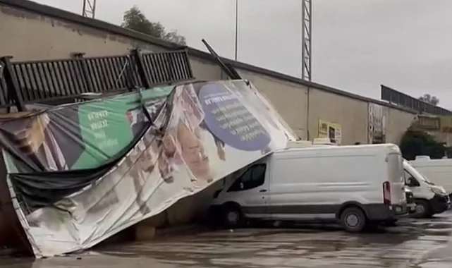 Adana İlçelerinde Kar Yağışları Etkili Oldu Adana'da Hava Buz Gibi