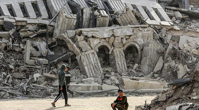 İsrail'in Gazze'ye Yönelik Hava Saldırılarında 25 Filistinli Şehit Oldu