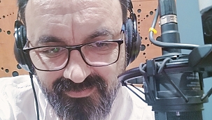 Gazetemiz Yazarlarından Yusuf Koçak Radyo Hayat'ta Sesli Düşünce Programını Sunuyor