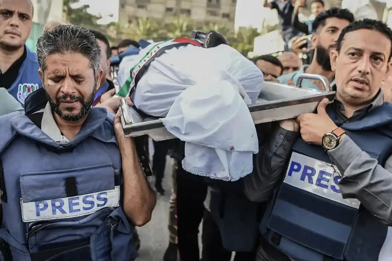 Kahyalar: Gazze'de basına yönelik saldırılar bilgi düşmanlığının bir tezahürüdür!