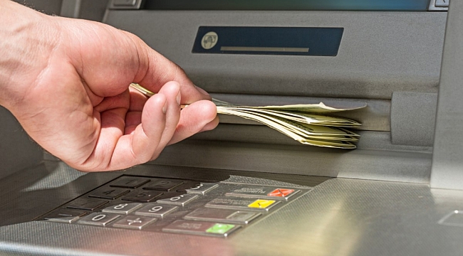 Banka devi müşterini uyardı: Nakit para bulundurun! 