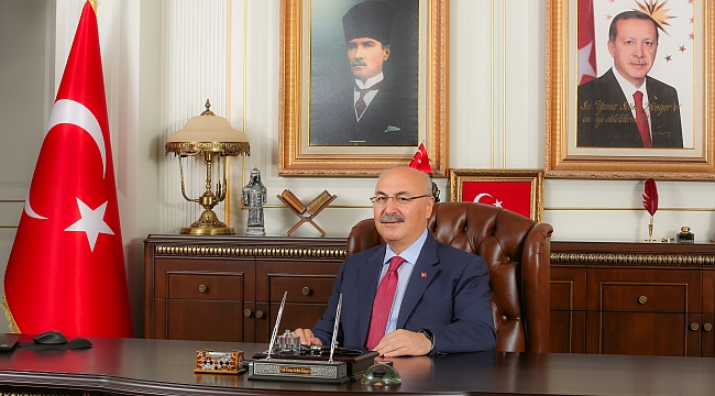 ADANA VALİSİ YAVUZ SELİM KÖŞGER'İN 2025-2026 EĞİTİM-ÖĞRETİM YILI MESAJI