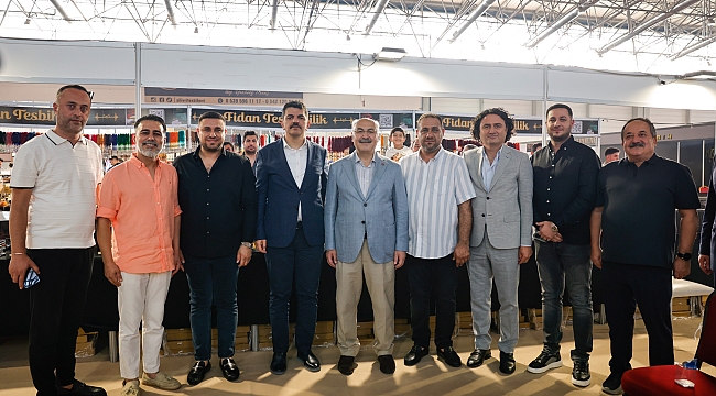 VALİ KÖŞGER DÜNYANIN EN BÜYÜK GELENEKSEL TESBİH VE DOĞAL TAŞLAR FUARI'NI ZİYARET ETTİ 