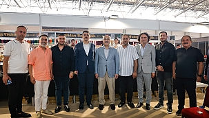 VALİ KÖŞGER DÜNYANIN EN BÜYÜK GELENEKSEL TESBİH VE DOĞAL TAŞLAR FUARI'NI ZİYARET ETTİ 