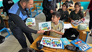 Adana Emniyetinden, öğrencilere İngilizce desteği 