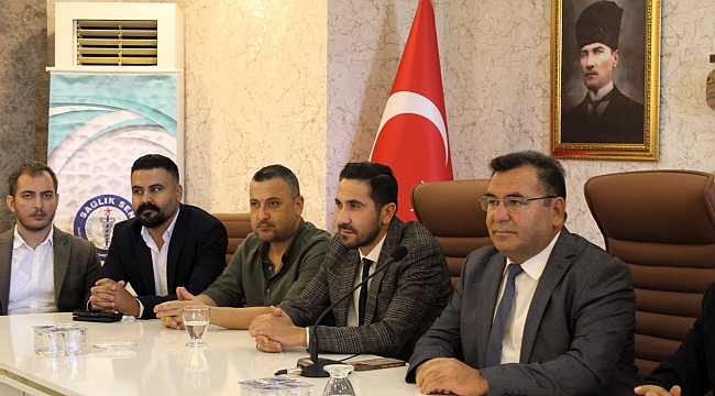 NENNİOĞLU: "TÜM SAĞLIK ÇALIŞANLARINI SAĞLIK-SEN'E BEKLİYORUZ" 