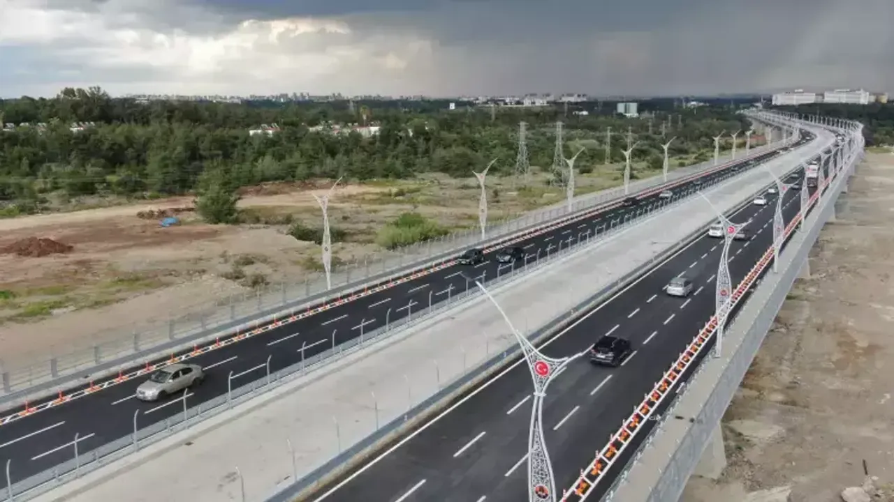 Yeni otoban geliyor, Adana'da trafik çilesi sona eriyor