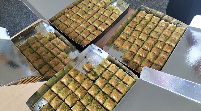 Maarif Modeli'nin Öğrenci Merkezli Yaklaşımı İstiklal Anadolu Lisesi'nde Hayat Buluyor: "Sınıfımız Hep Temiz" Projesinde Haftanın Birincisi 11/A