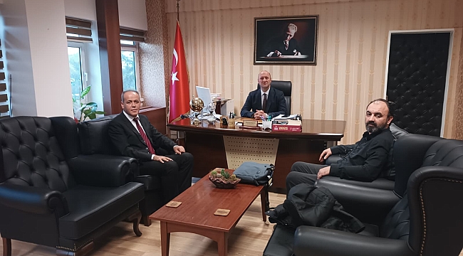 Vali Yardımcısı Balcı Seyhan İstiklal Anadolu Lisesi'ni Dinledi