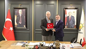 VEDAT KAHYALAR'DAN AK PARTİ İL BAŞKANI TAMER DAĞLI'YA İADE-İ ZİYARET 