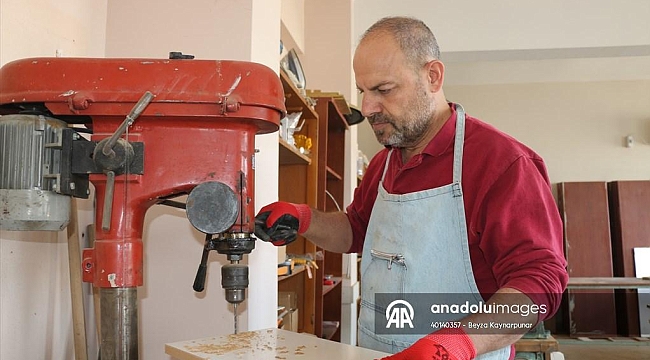 ADANA'DA İDEALİST BİR OKUL MÜDÜRÜ 