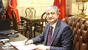 Adana Valisi göreve başladı