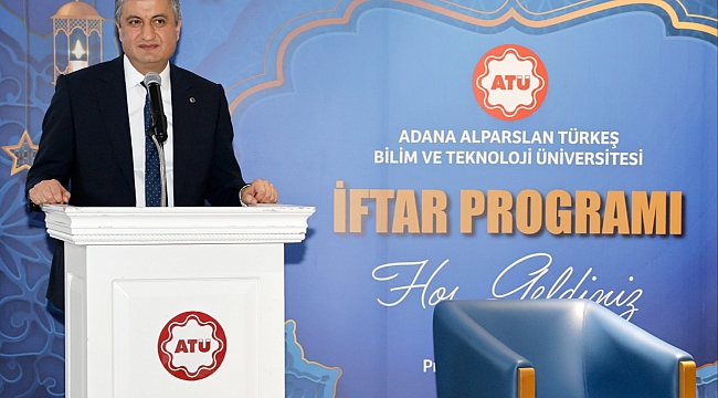 Vali Mustafa Yavuz, Üniversite Gençleriyle İftar Sofrasında Buluştu 