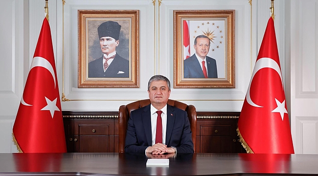 ADANA VALİSİ MUSTAFA YAVUZ BAYRAM MESAJI YAYINLADI 