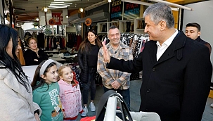 Vali Mustafa Yavuz'dan Şehitler Bulvarı'nda Esnaf Ziyareti 