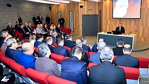 İL GÖÇ KOORDİNASYON KURULU TOPLANTISI VALİ MUSTAFA YAVUZ'UN BAŞKANLIĞINDA YAPILDI 